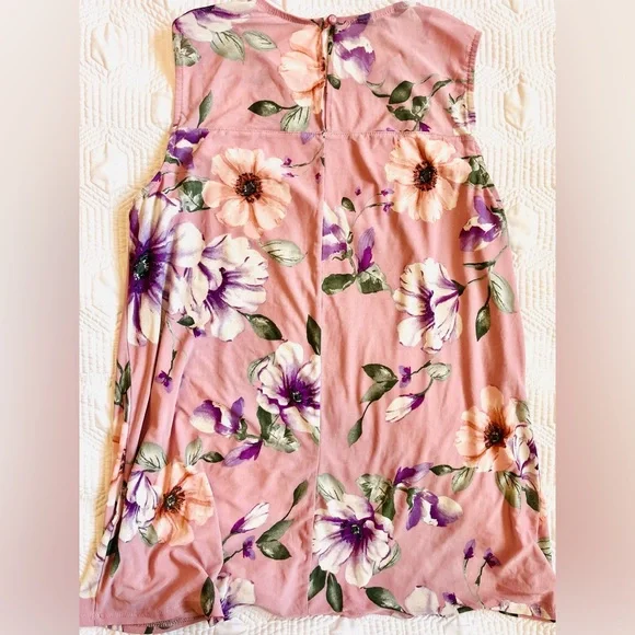Floral Pink Sleeveless Top - Picture 5 of 6